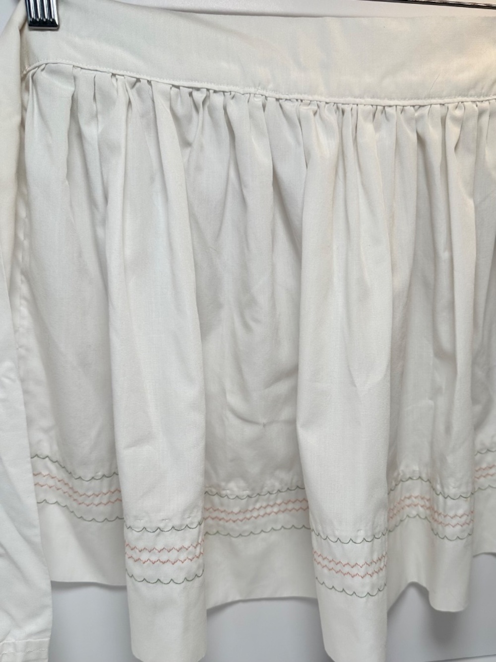 Vintage White Half Apron | Cottagecore Tie Waist Kitchen Apron Retro Minimalist